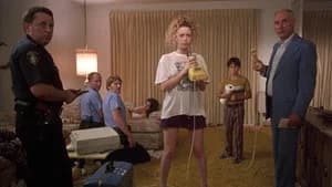 Slums of Beverly Hills — imagem 8